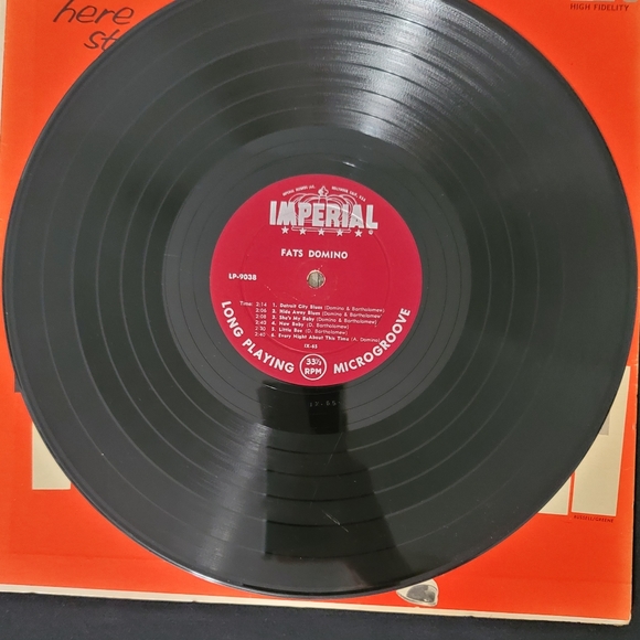 Here Stands Fats Domino Imperial LP 9038. Release 1957 - Picture 4 of 6